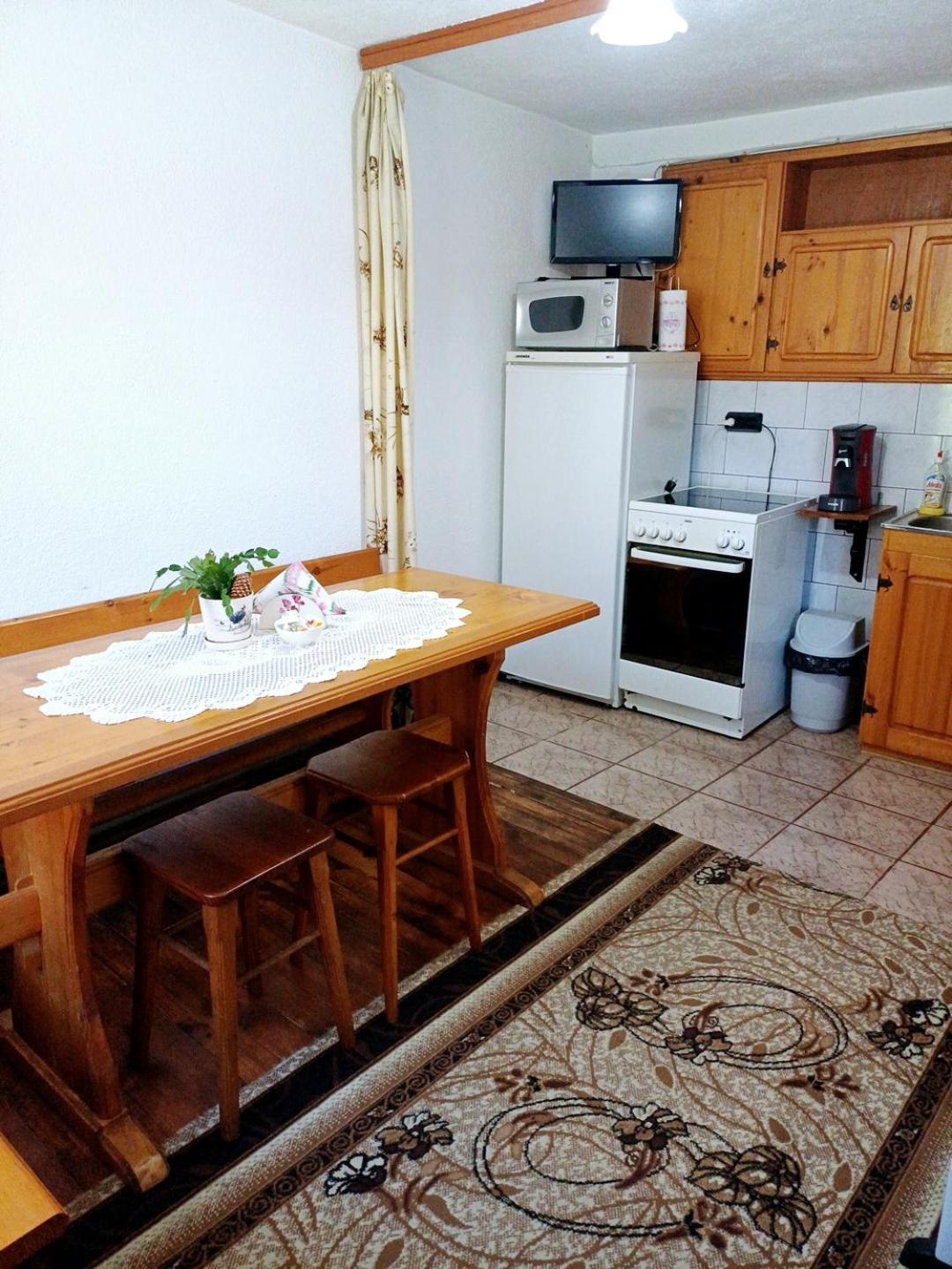 Guest Rooms Dona Koprivshtitsa Exterior foto