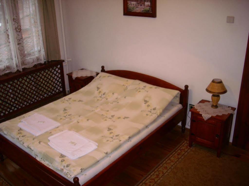 Guest Rooms Dona Koprivshtitsa Exterior foto