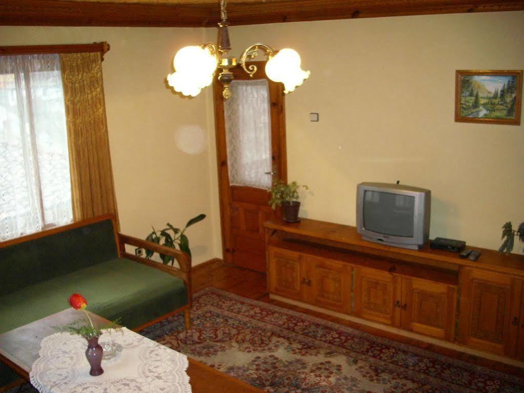 Guest Rooms Dona Koprivshtitsa Exterior foto